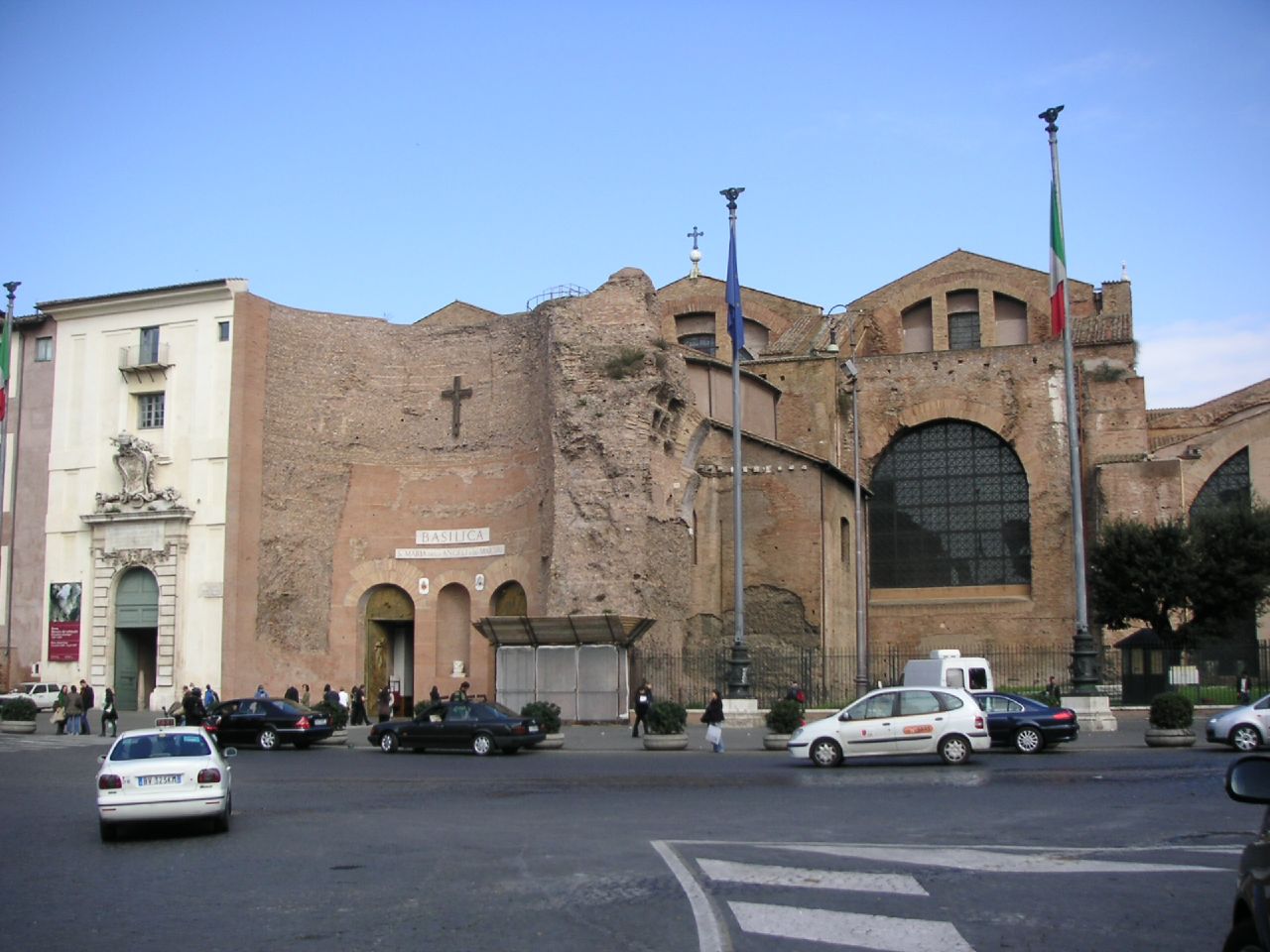Базилика Санта-Мария-дельи-Анджели-э-деи-Мартири