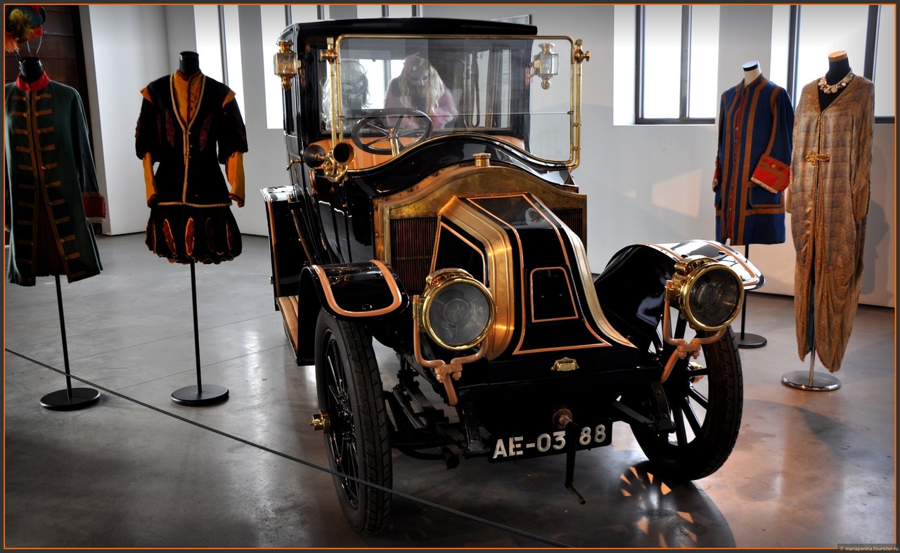 Автомобильный музей Малаги
