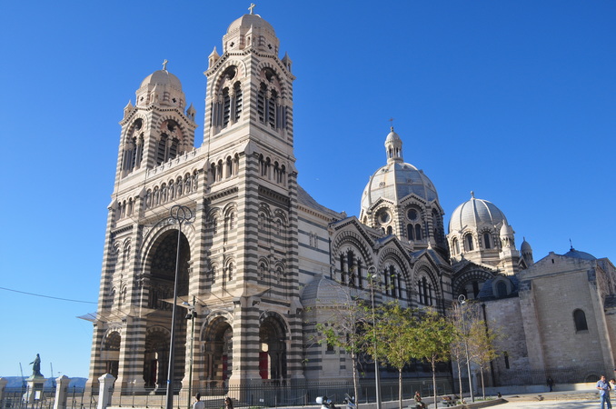 Кафедральный собор Марселя