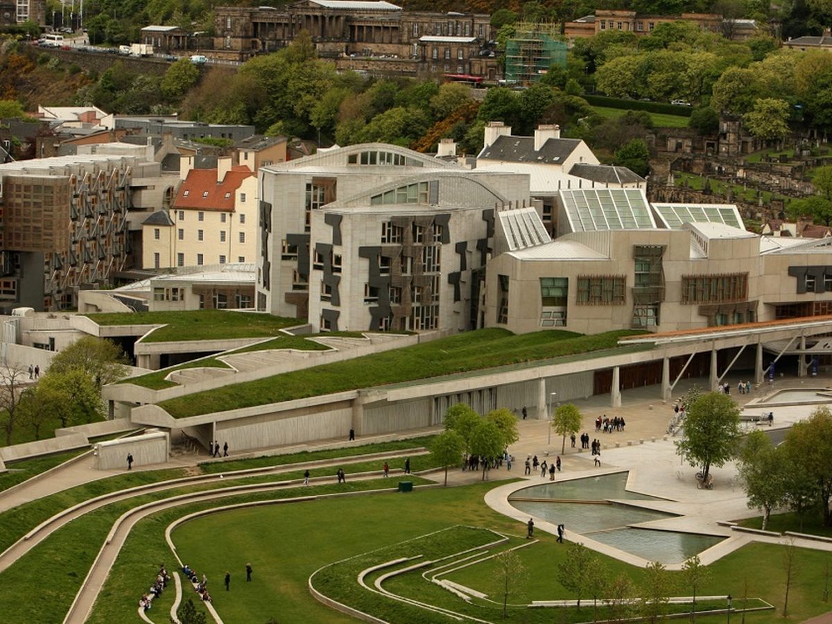 Здание Шотландского парламента